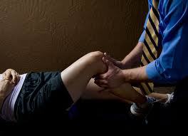 NapervilleChiropractorkneeadjustment