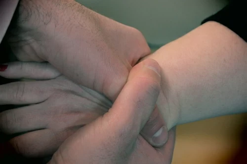 NapervilleChiropractorWristAdjustment